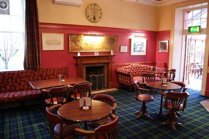 Selkirk Arms Hotel 커쿠브리 레스토랑 사진